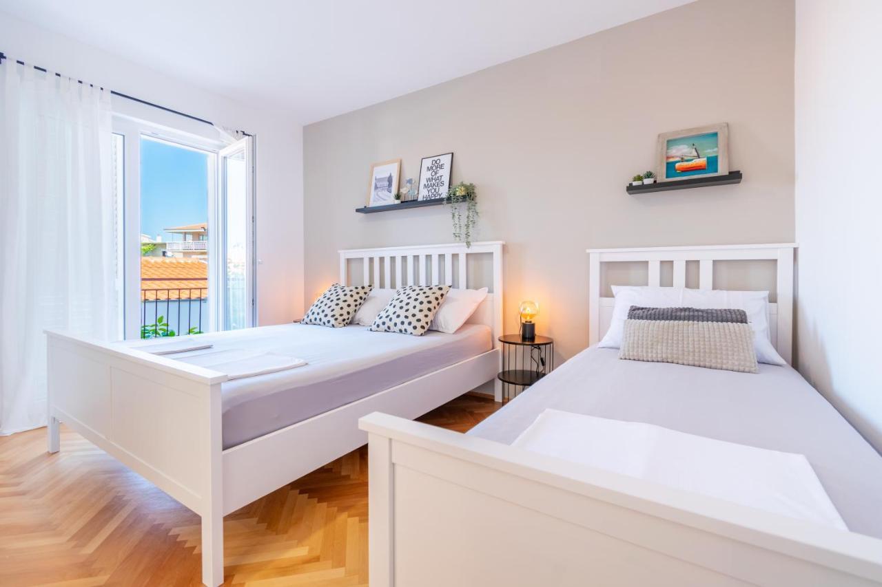 Apartmani Zora Makarska Exterior photo